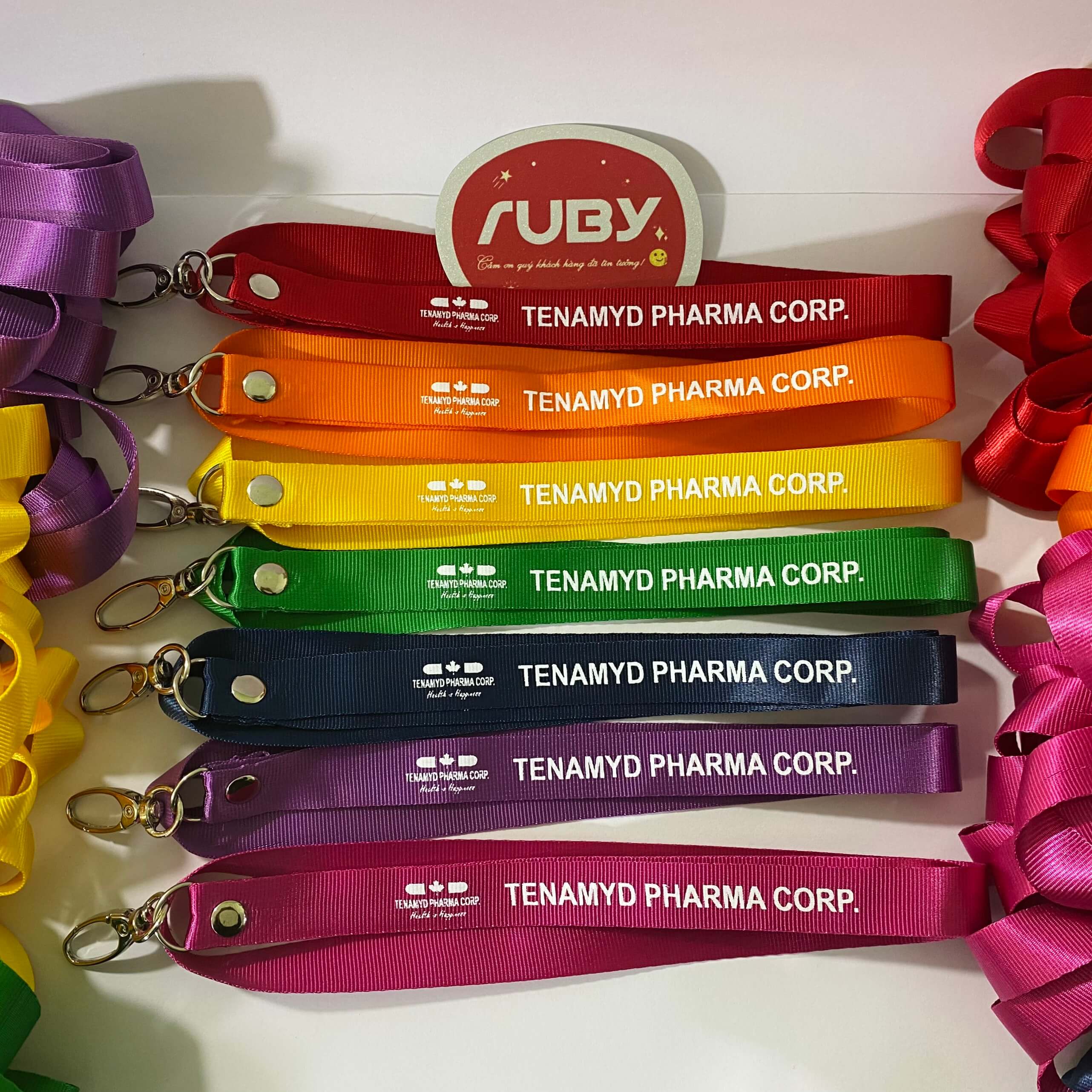 Dây Đeo Thẻ Sinh Viên Đẹp Giá Rẻ Tại Ruby